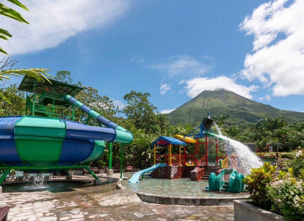 Arenal Volcano Hike with Baldi Hot springs