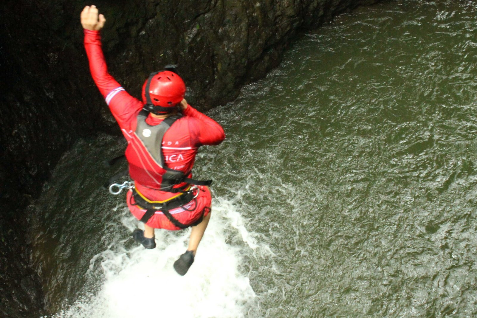 Arenal Gravity Falls Waterfall Jumping 4
