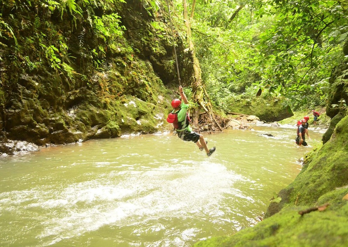 Arenal Gravity Falls Waterfall Jumping 5